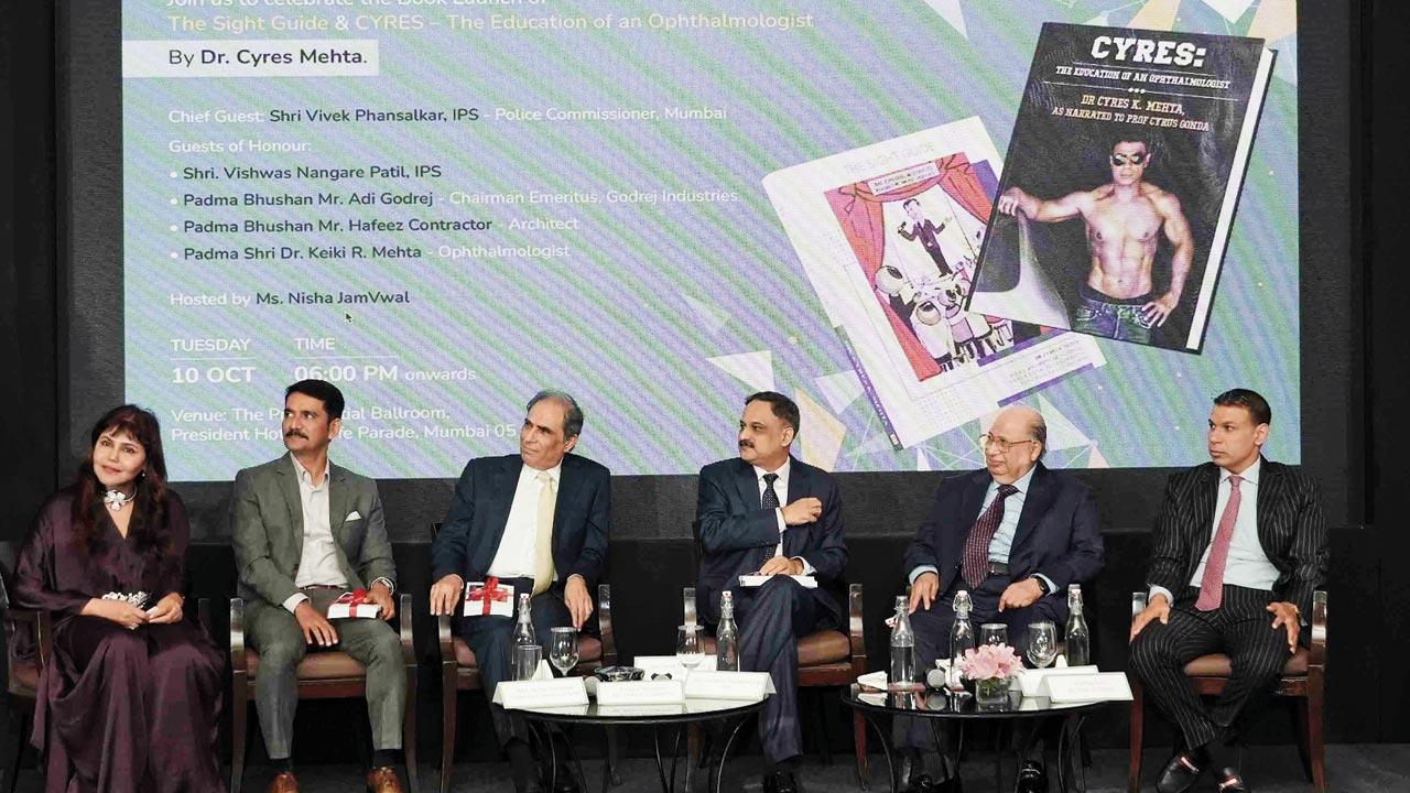 (From left) Nisha JamVwal, Vishwas Nangre Patil, Hafeez Contractor, Vivek Phansalkar and Dr Keiki R Mehta at the book launch