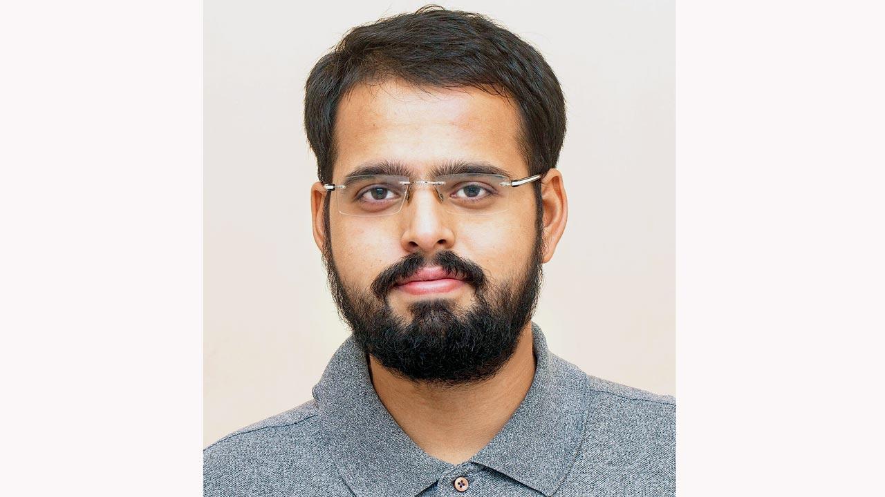  Gaurav Patil 