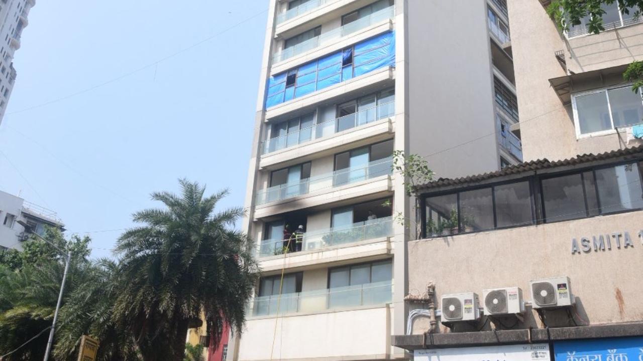 IN PHOTOS: Fire breaks out at flat in Mumbai high-rise