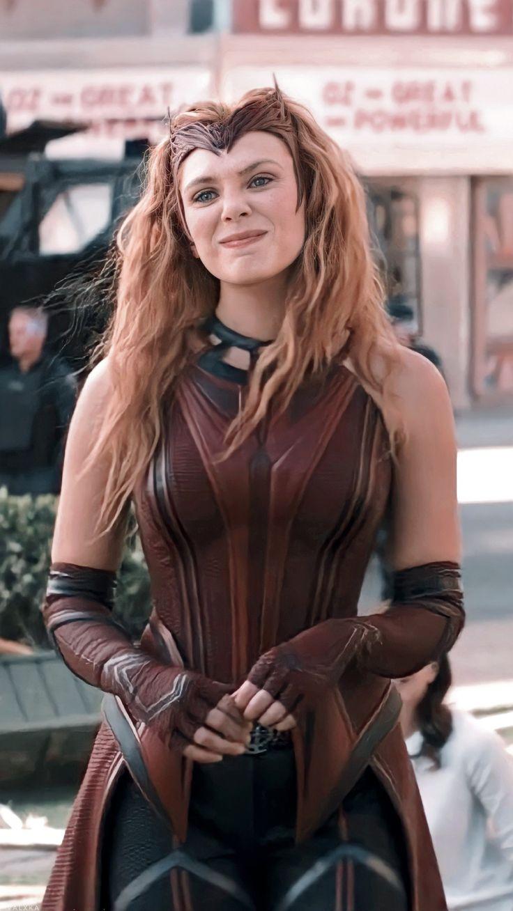 Wanda's ultimate look as the scarlet witch is perhaps the most iconic look from the show 'Wanda Vision'