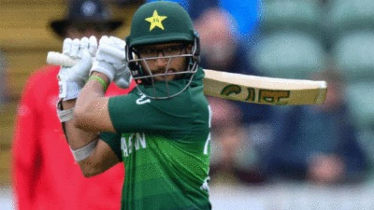 The second batsman to score six centuries in fewer innings is Pakistan's Imam-Ul-Haq. He took 27 innings to complete his sixth century in ODIs. Imam scored his sixth hundred against England in Bristol in the year 2019