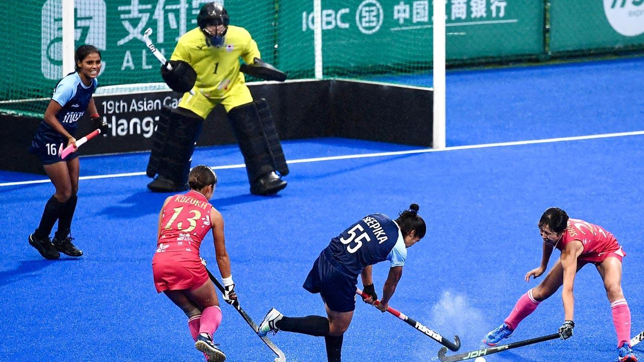India women stun Japan 2-1 for hockey bronze