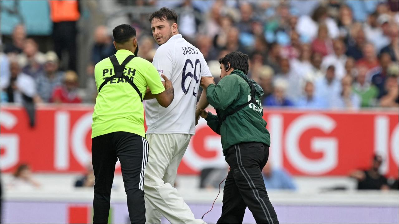 ICC World Cup 2023: Serial pitch invader Jarvo interrupts IND vs AUS, is escorted off ground by Kohli