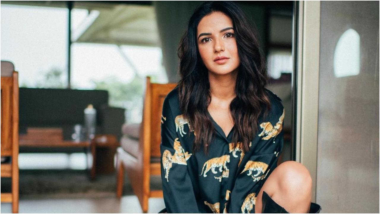World Mental Health Day 2023: Jasmine Bhasin says, 'Showbiz can be exceptionally stressful'
