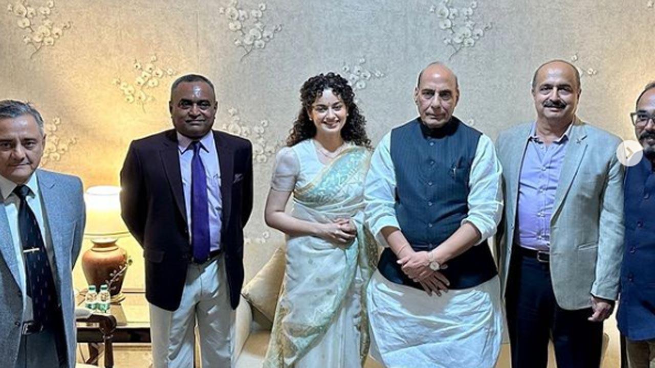 Kangana Ranaut hosts Tejas' special screening for Defence Minister IAF officers