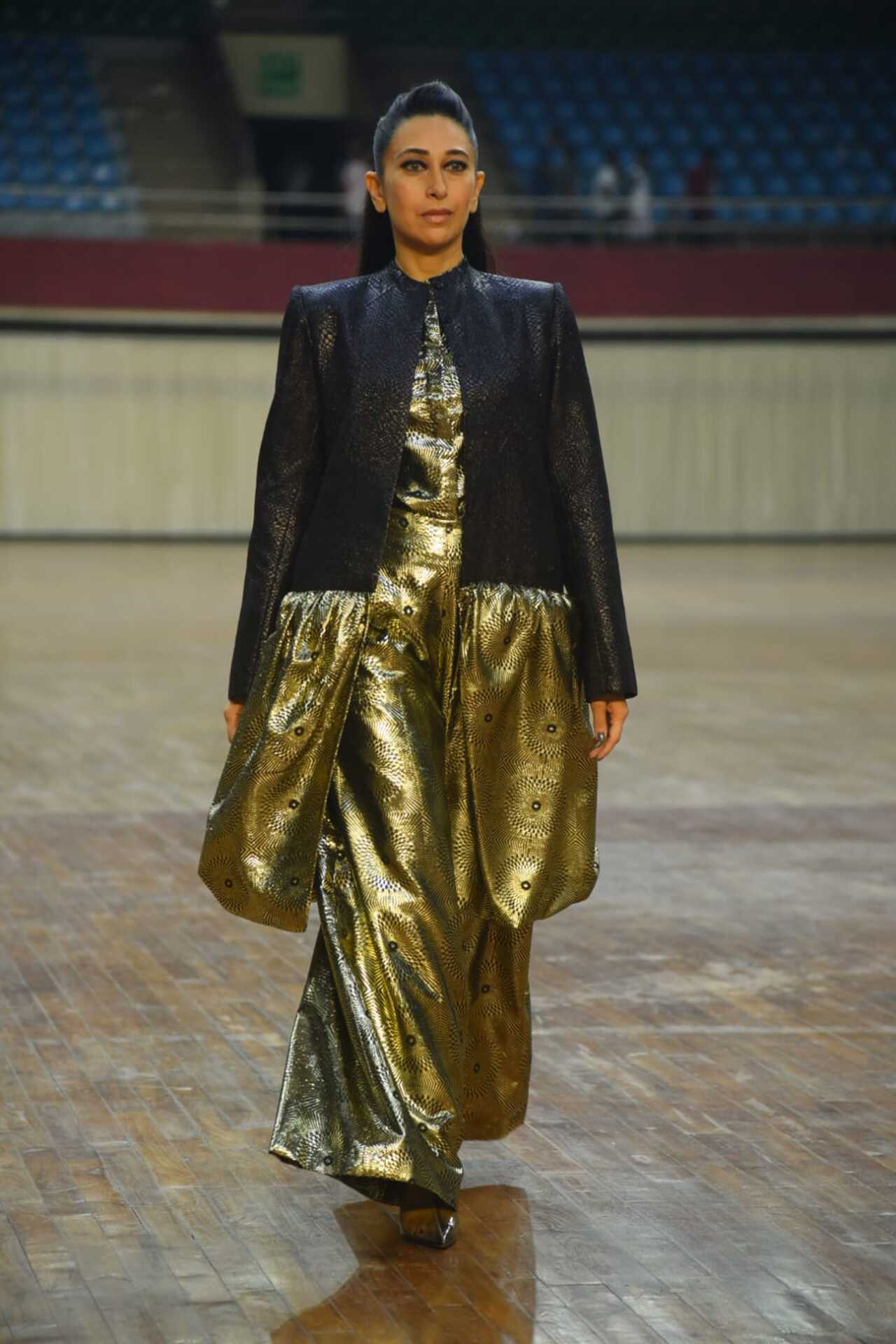 India Couture Week 2023: Ranbir Kapoor makes heads turn as he