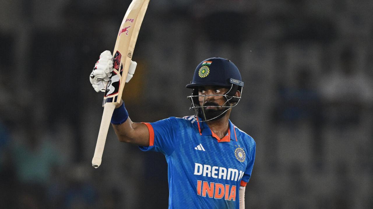 From the current performances of KL Rahul, it seems like he is back in his, what experts describe as 'KLass Rahul' form. He helped Team India to stabilise the batting with Virat Kohli after the early wicket losses in the first match of the ICC World Cup 2023