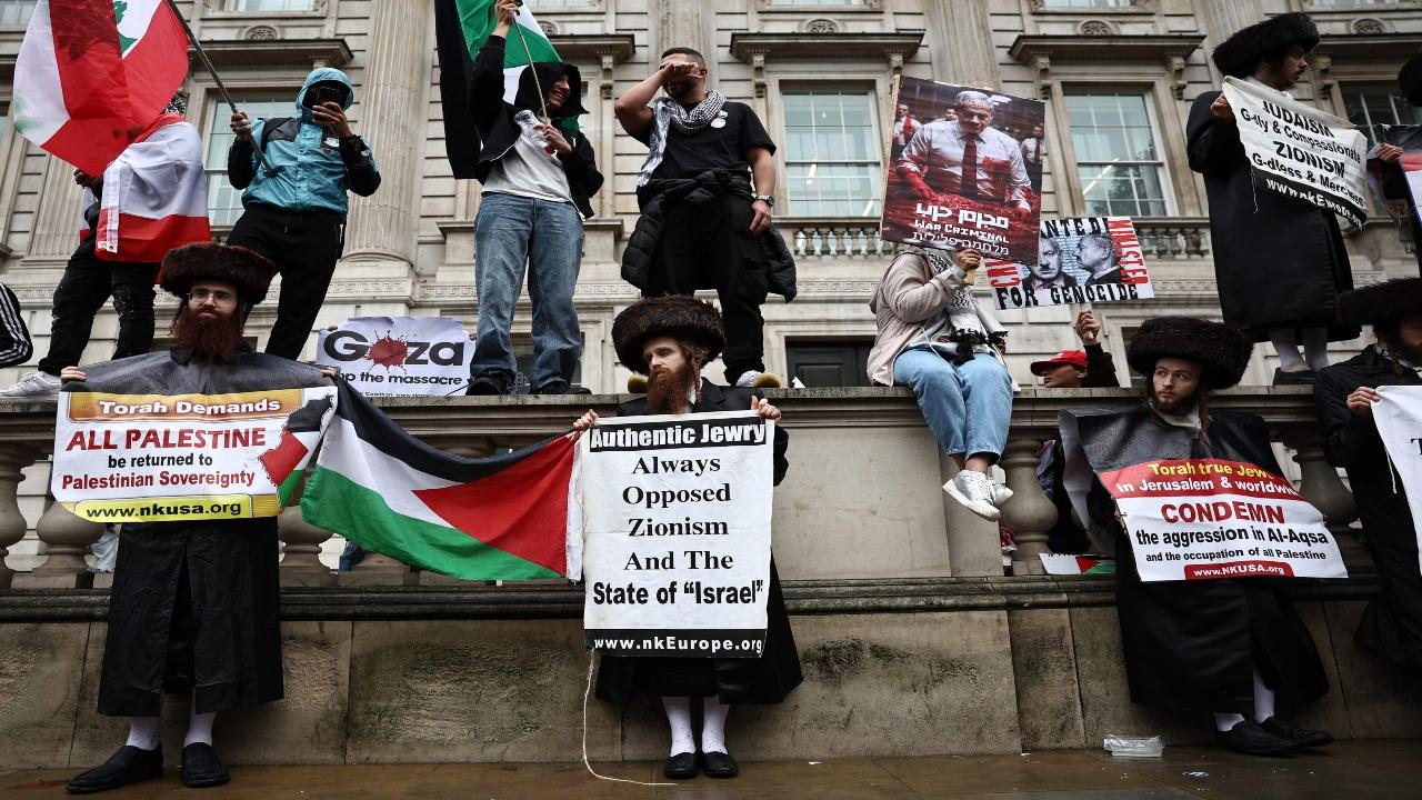 Ben Jamal, director of the Palestine Solidarity Campaign, said in a post on X: “We are all united to deliver the same message: we want the violence to end. We’re calling for an immediate ceasefire and for necessary humanitarian supplies to be safely delivered to the people of Gaza.”