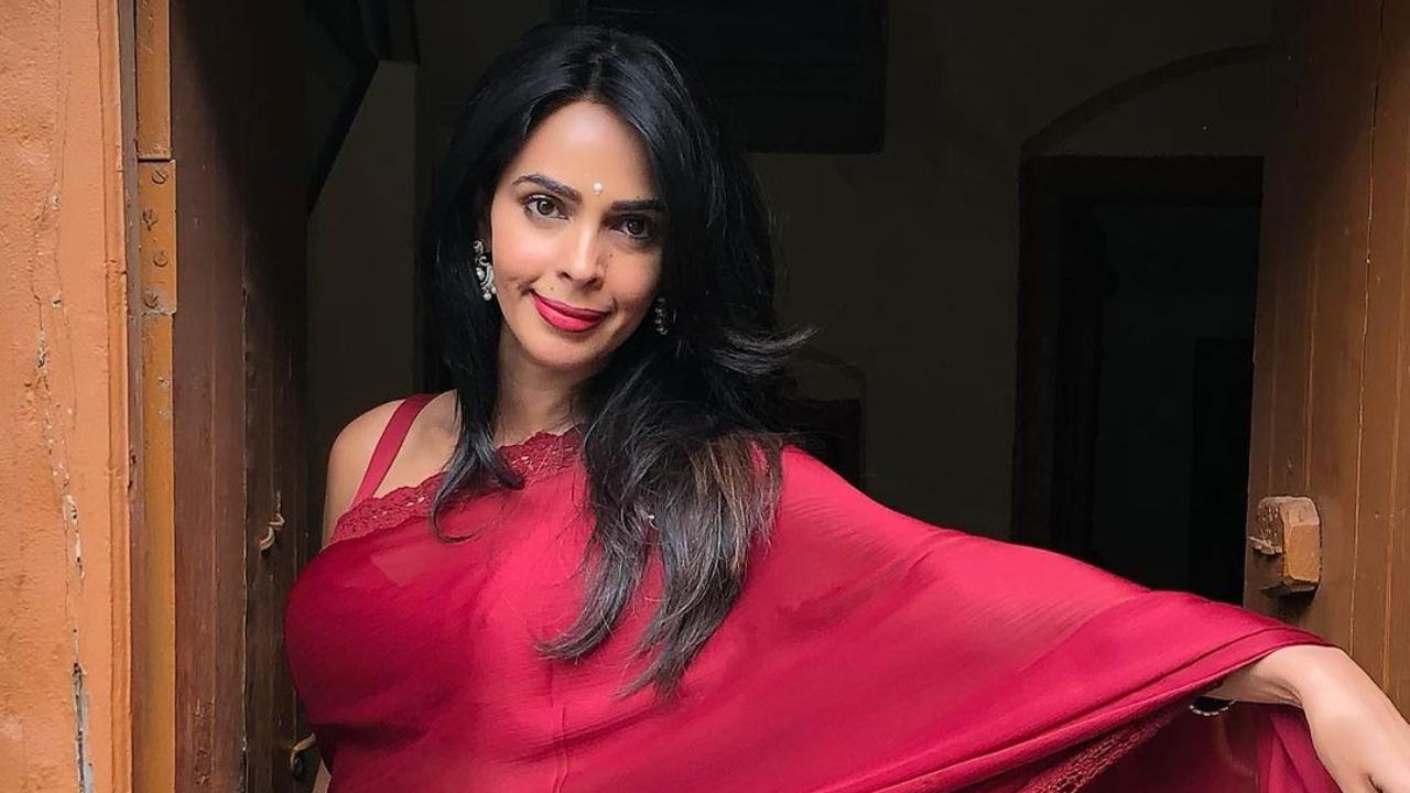 Tuesday Trivia: Here are 8 lesser-known facts about Mallika Sherawat