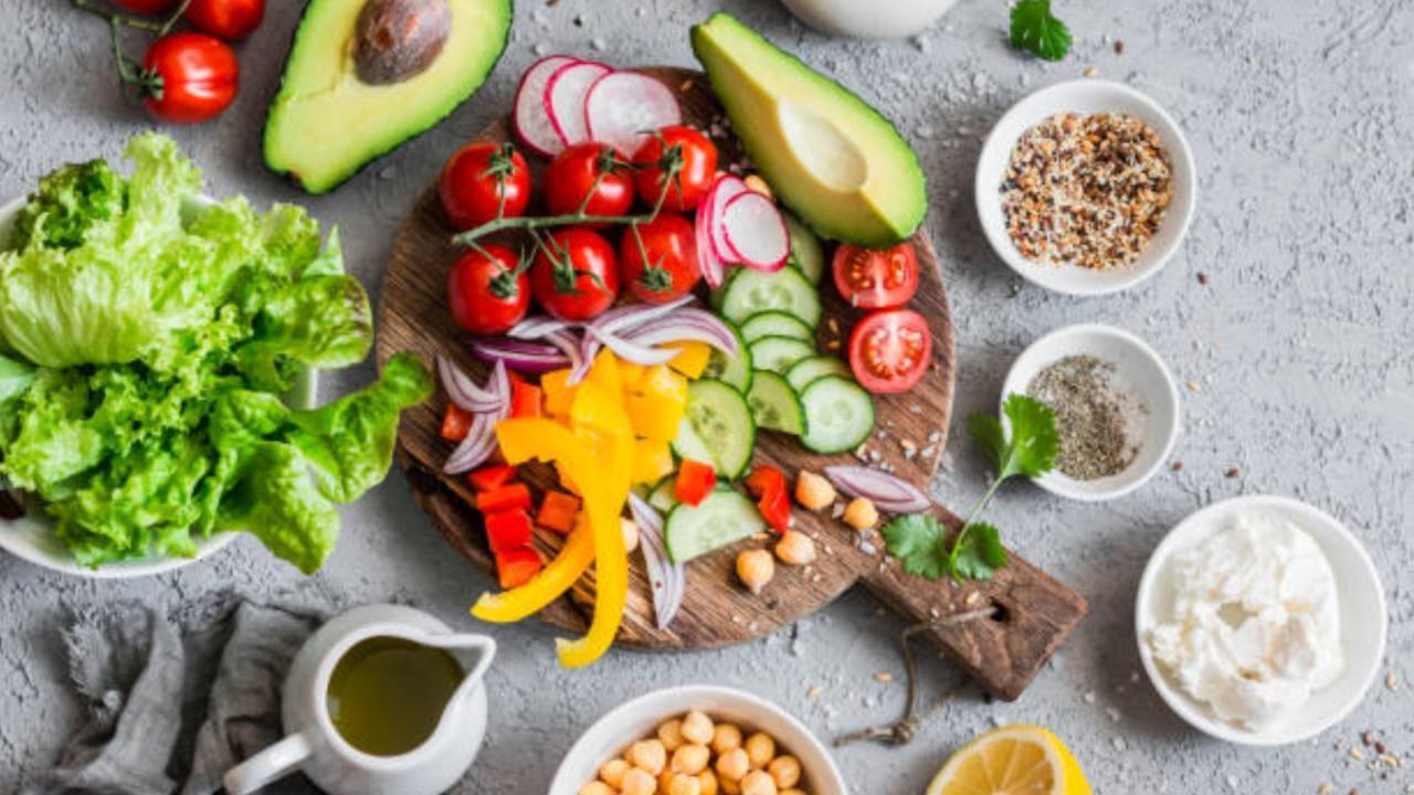 Mediterranean diet can help lower belly fat, muscle loss caused by ageing: Study
