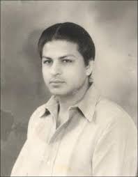 1st Generation
Shah Rukh Khan's parents, Taj Mohammäd Khan and Lateef Fatima, hailed from Delhi, India. Taj Mohammad Khan, his father, had a career as an activist and a lawyer, and he passed on a deep commitment to justice to his son.