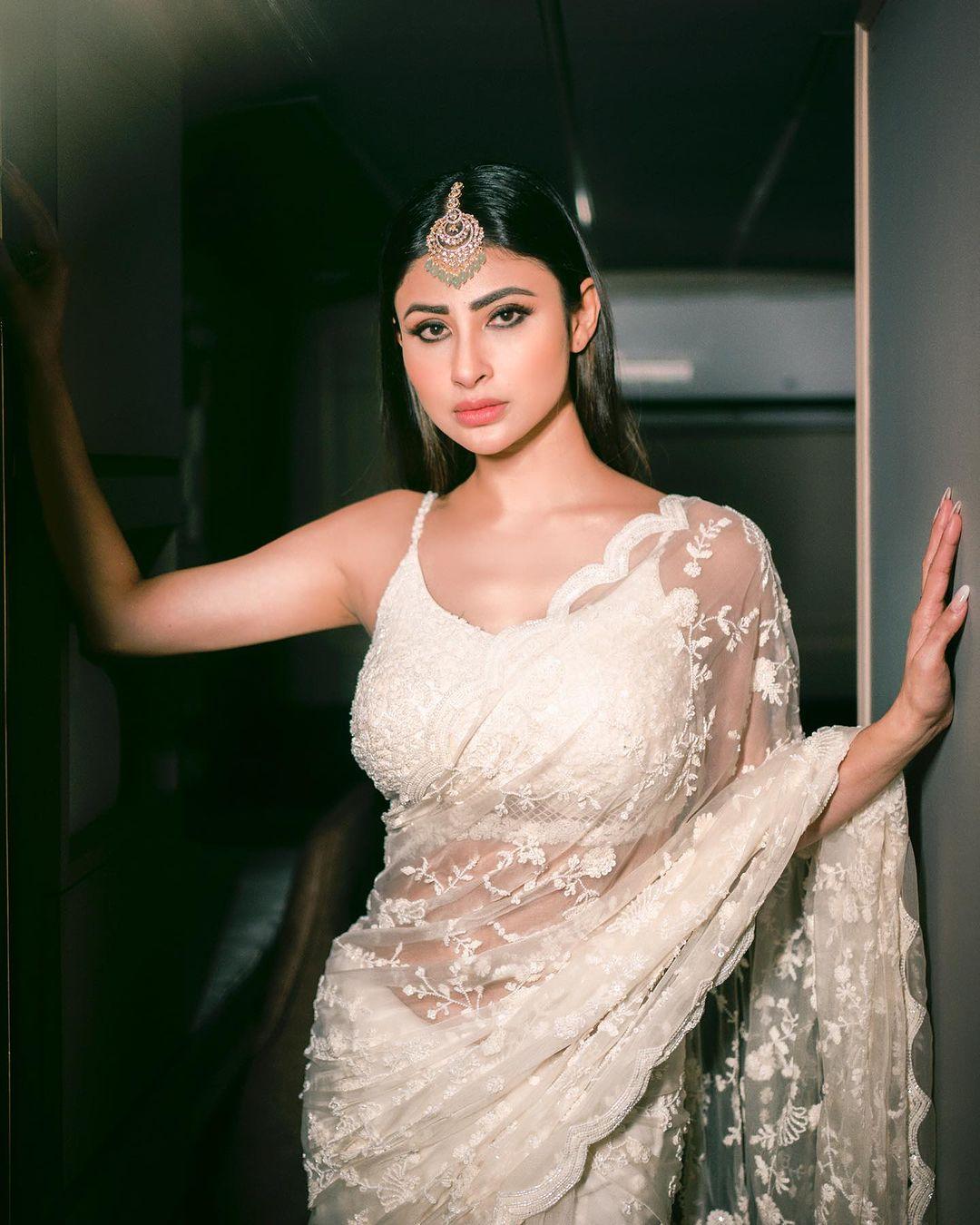 Mouni Roy, the Bengali actress, has definitely left a lasting impression in Bollywood with her amazing talent and captivating on-screen presence. 