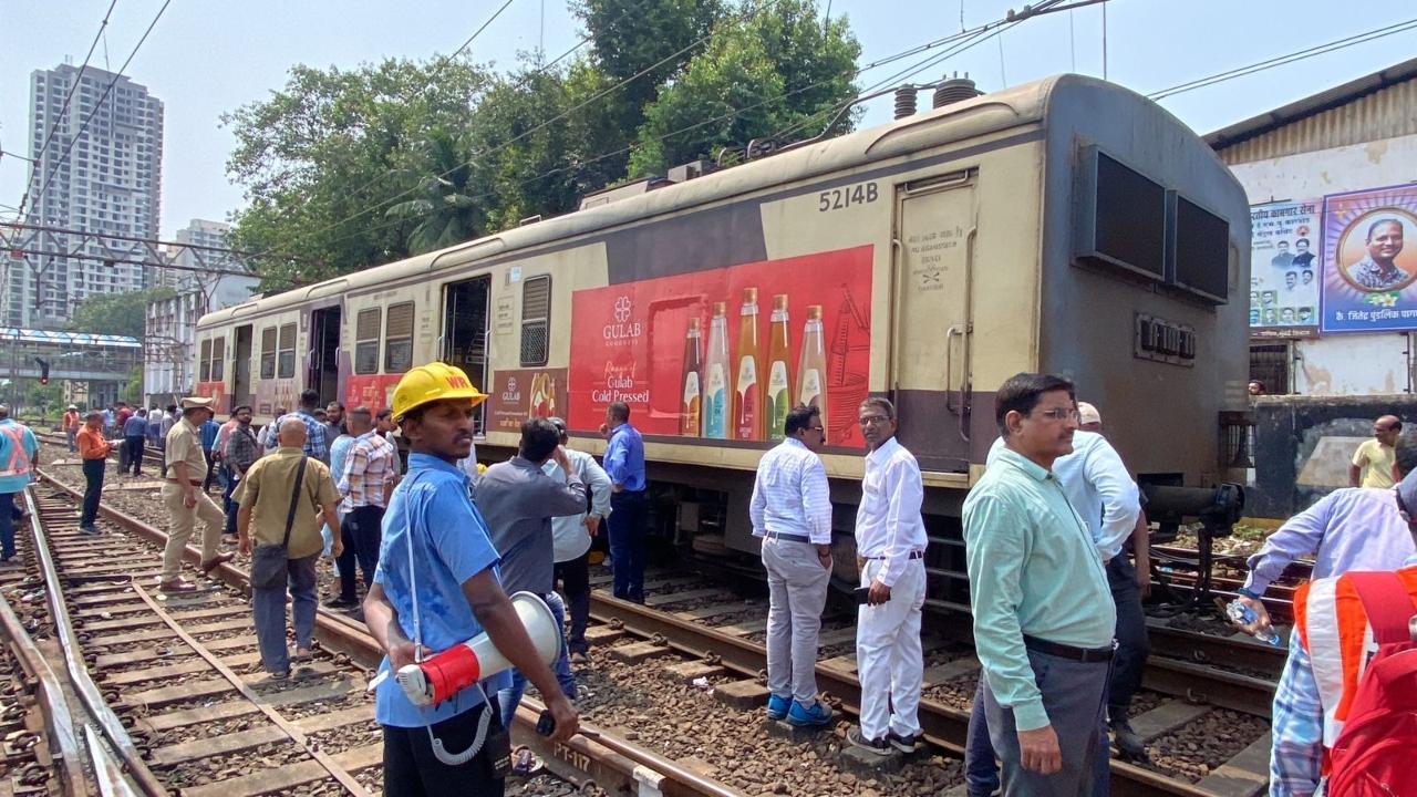 This is the second incident of derailment of a train in the Mumbai Metropolitan Region in less than a week