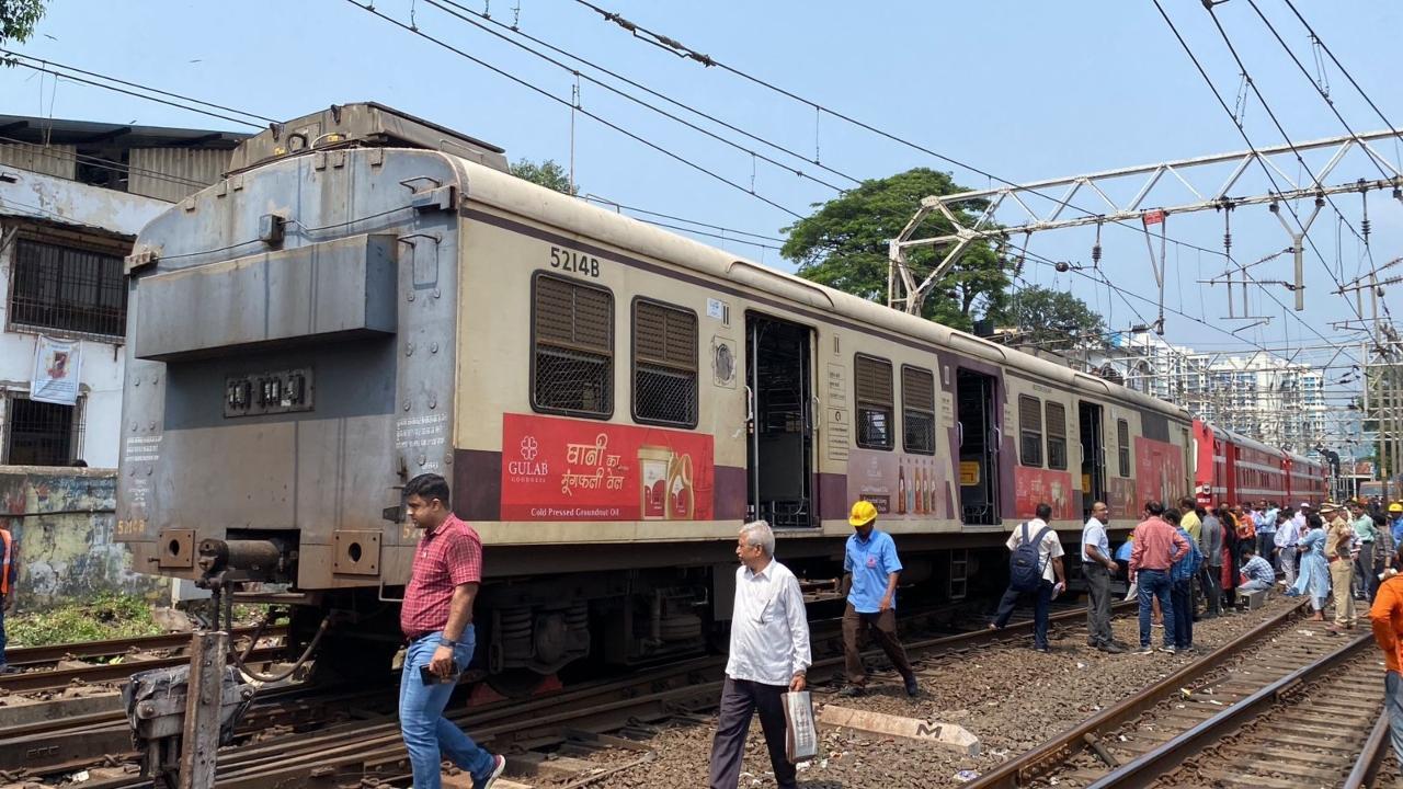 Suburban train operations were hit after a local train derailed on Wednesday. Pics/Shadab Khan