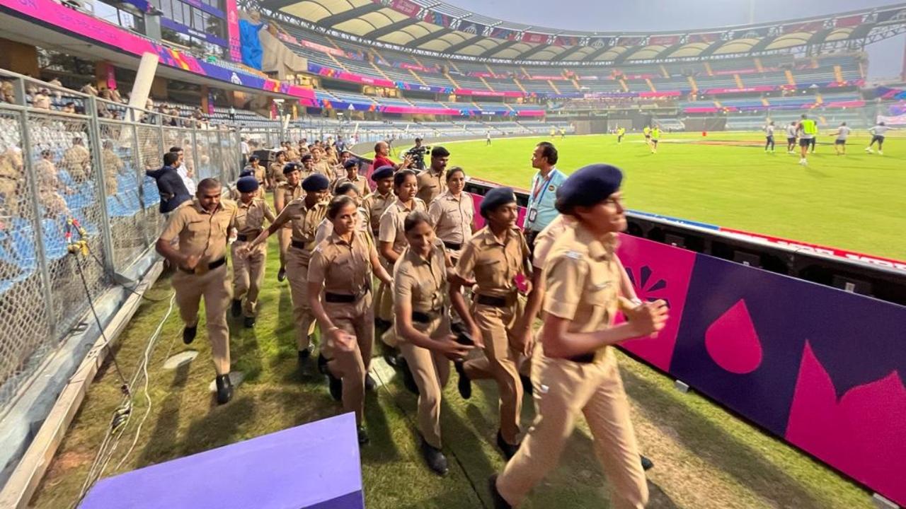 According to the guidelines, spectators are encouraged to utilize public transportation when traveling to the match venue