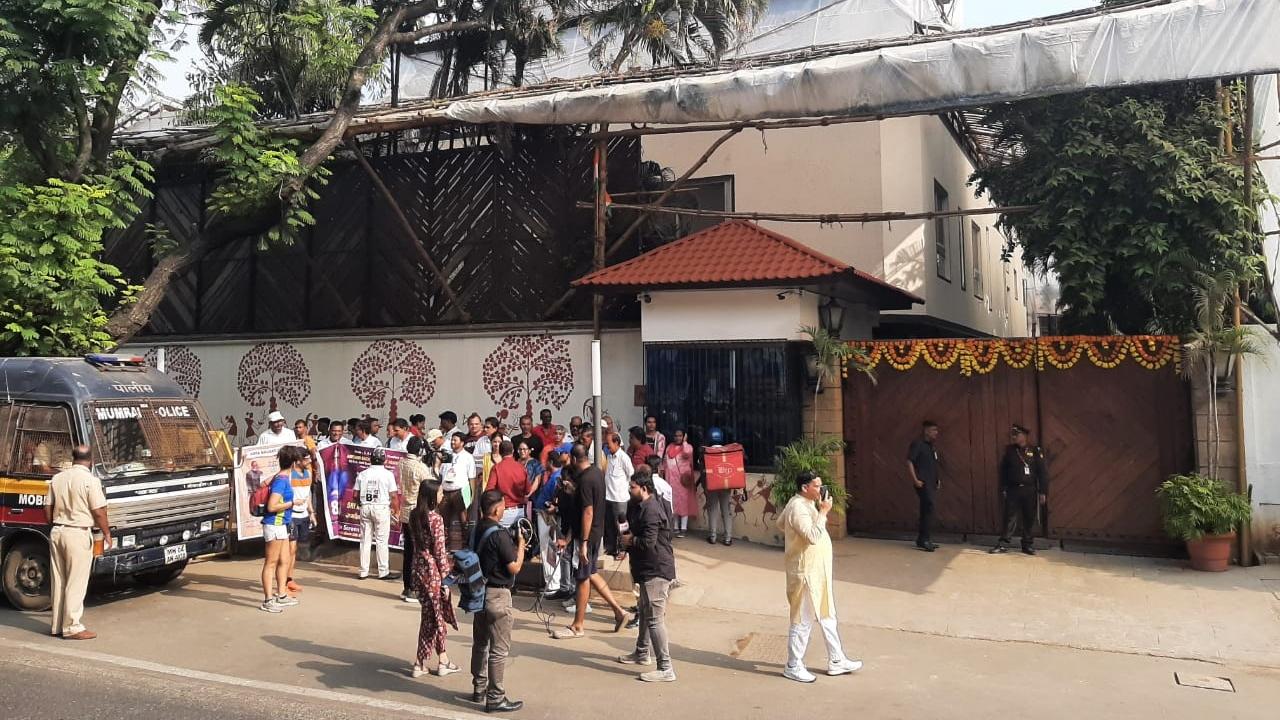 Security measures increases outside Amitabh Bachchan's residence due to anticipated larger crowds gathering to extend their wishes to the Bollywood star