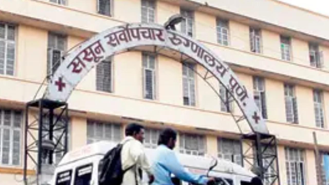 Maharashtra govt sets up panel to probe escape of drug case accused from Pune hospital
