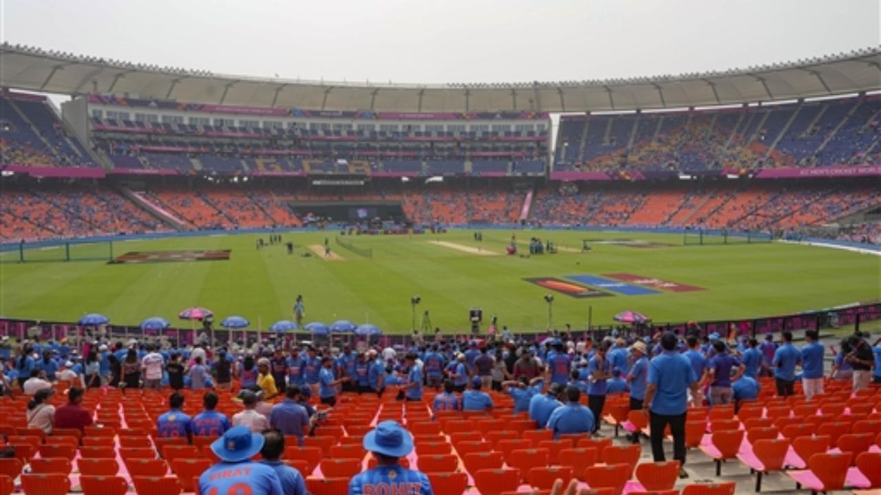 Ahmedabad under tight security cordon for India-Pakistan cricket match; Gujarat police on 'alert mode'