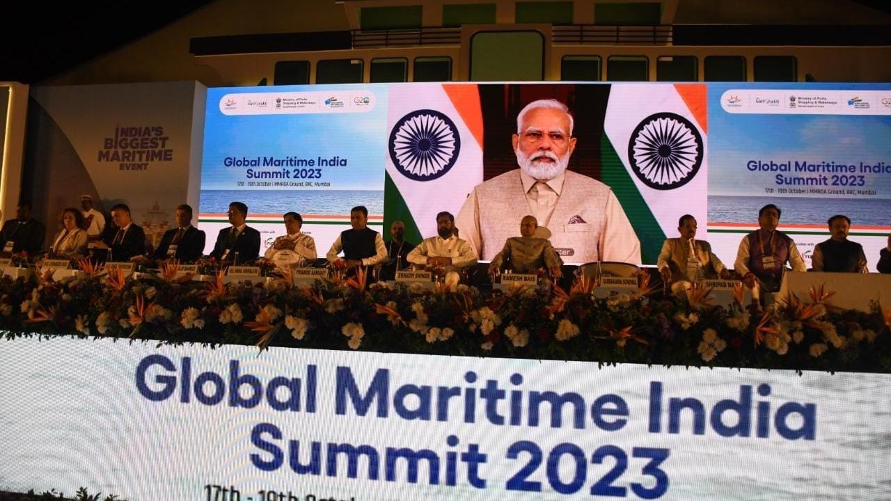 Investors have opportunity to partner with India to be part of India-Middle East-Europe Economic Corridor: PM Modi