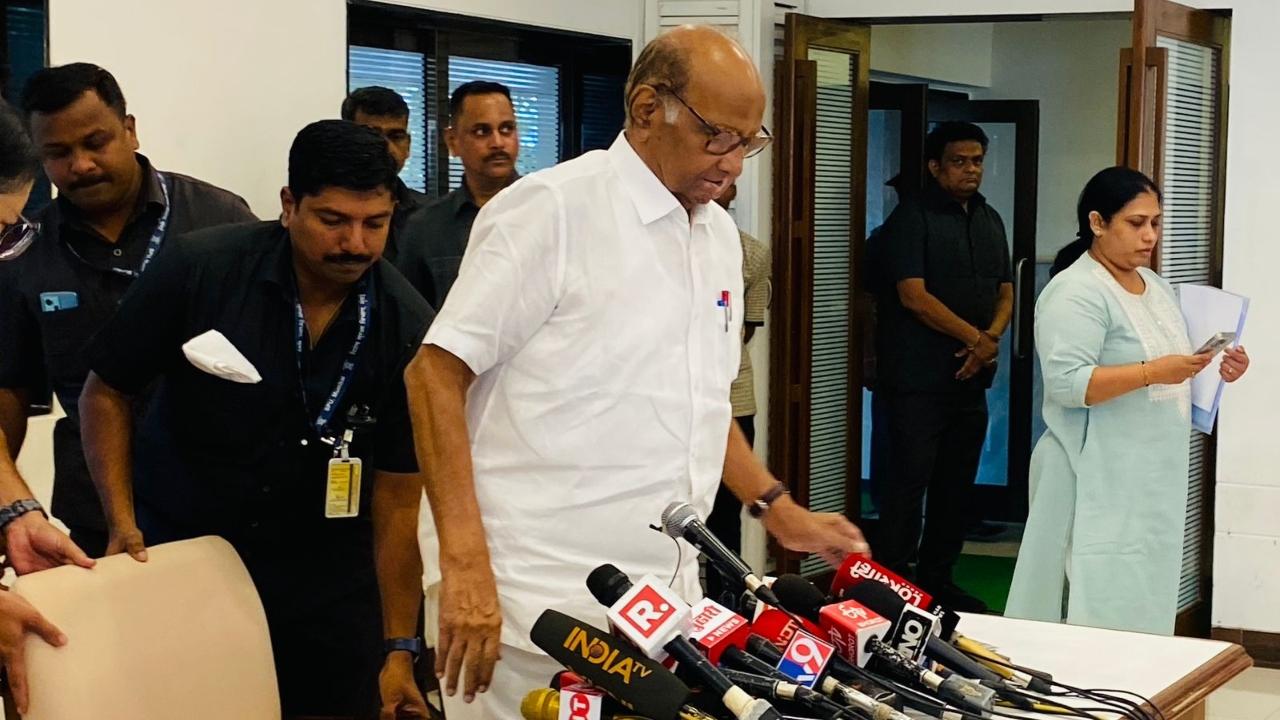While interacting with the media about PM Modi's jobe at him, Sharad Pawar claimed that the fear of losing power might have pushed the PM to make such comments