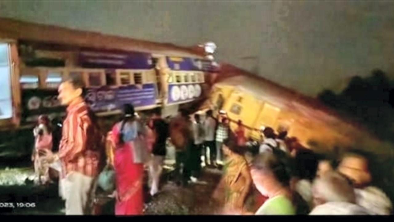 A few coaches derailed after the Visakhapatnam-Ragada passenger train hit a Visakhapatnam-Ragada train travelling on the same route in Andhra Pradesh's Vizianagaram district on Sunday