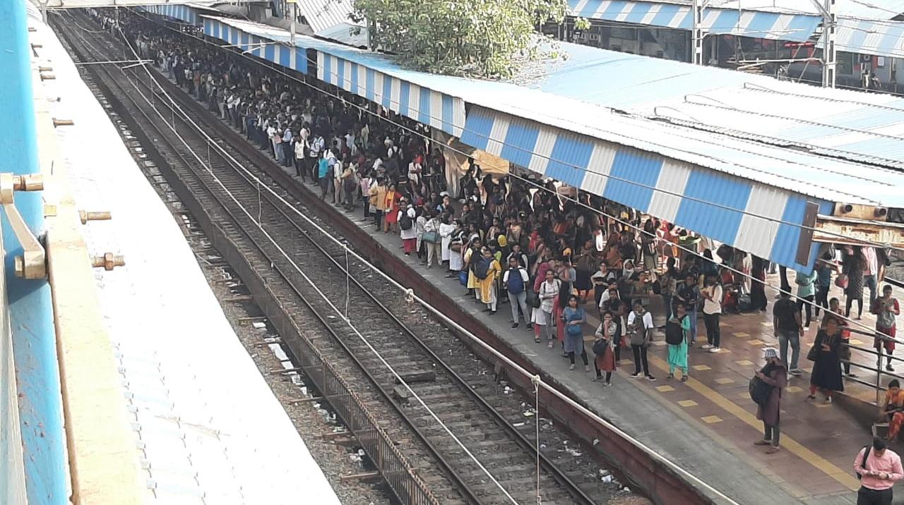 In order to avoid the chaos during morning peak hours, Western Railway (WR) authorities have stated that they deployed additional security at stations due to cancellation of train services