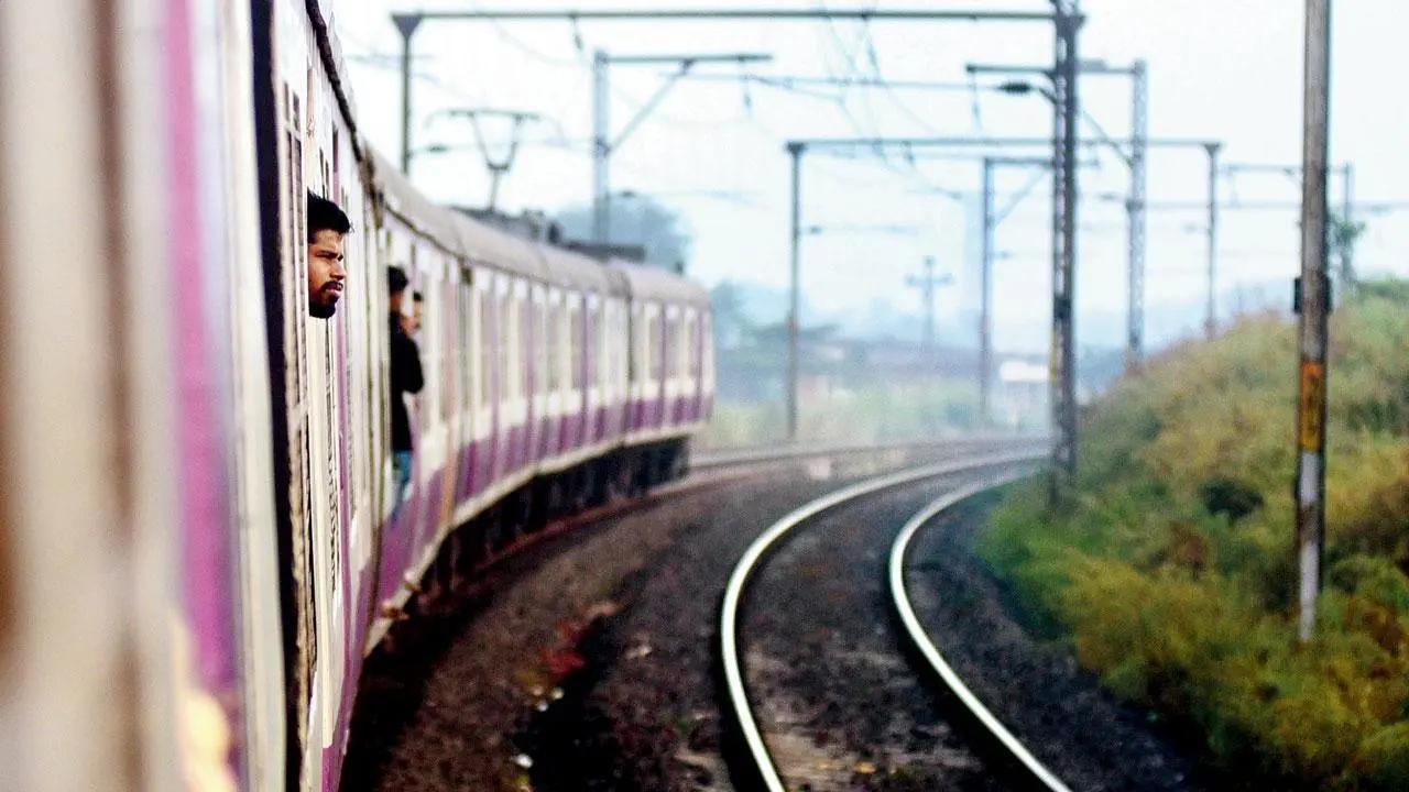 Mumbai local train updates: Central Railway halts train operations on Trans-Harbour line