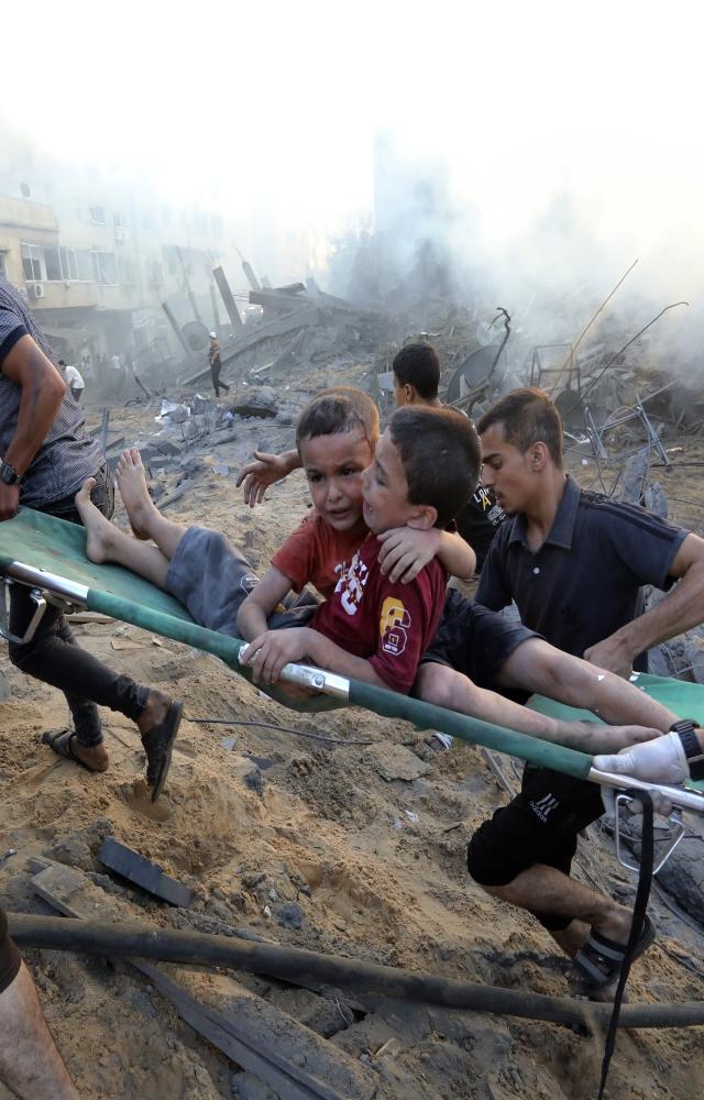 Israel raids Gaza