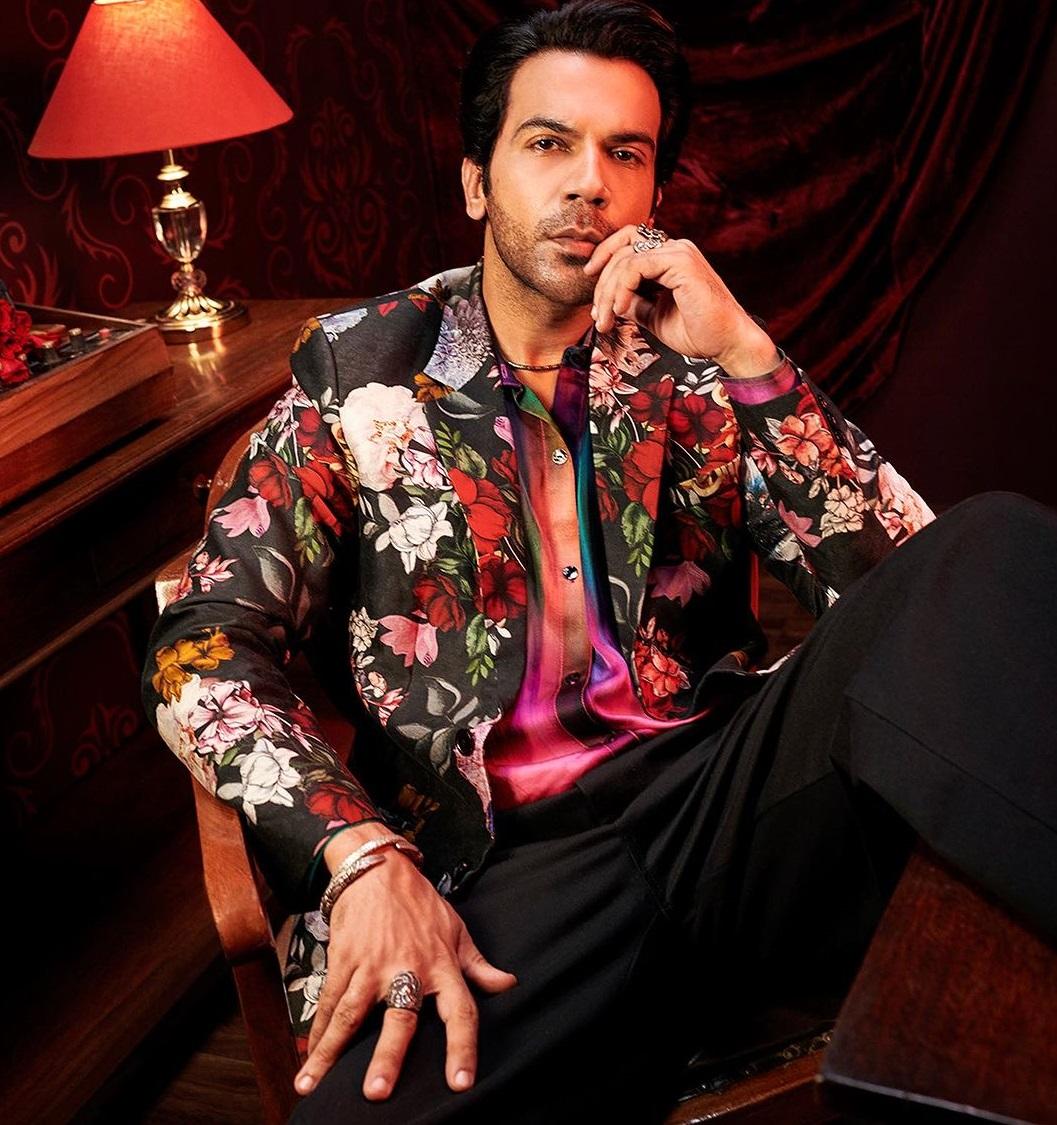 For the 'Guns and Gulaabs' promotion, Rajkummar showcased his print fashion in full display 