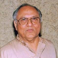 Ram Mukherjee, a prominent figure in Hindi and Bengali cinema, made a mark as a film director, producer, and screenwriter. He co-founded Filmalaya Studios in Mumbai and is renowned for his work in classics like 