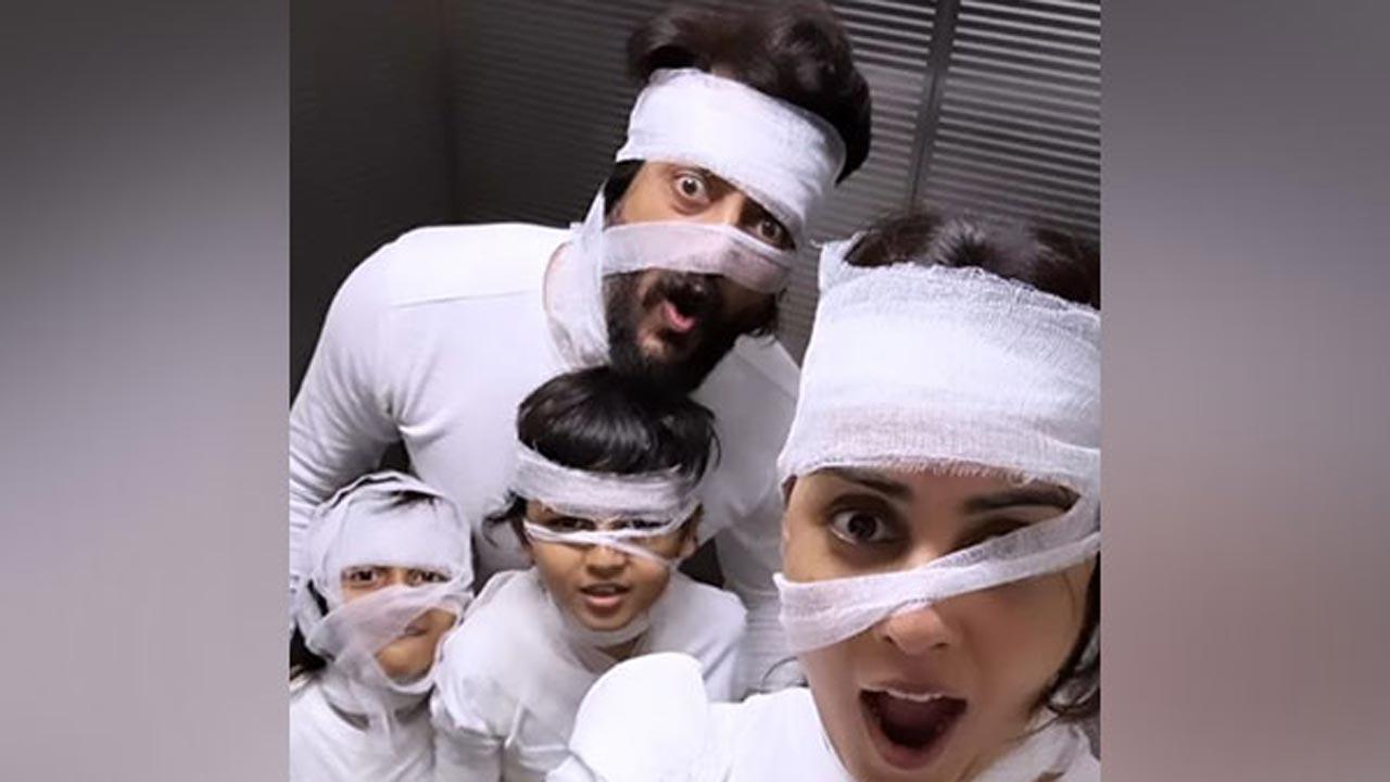 Riteish, Genelia dress up as bandaged mummies for 'Halloween time' with kids
