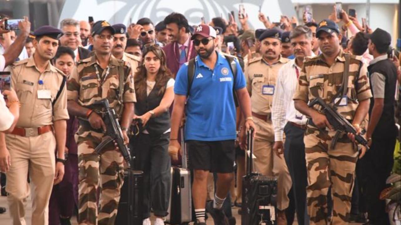 ICC World Cup 2023: Indian Team arrives at domestic airport in Mumbai