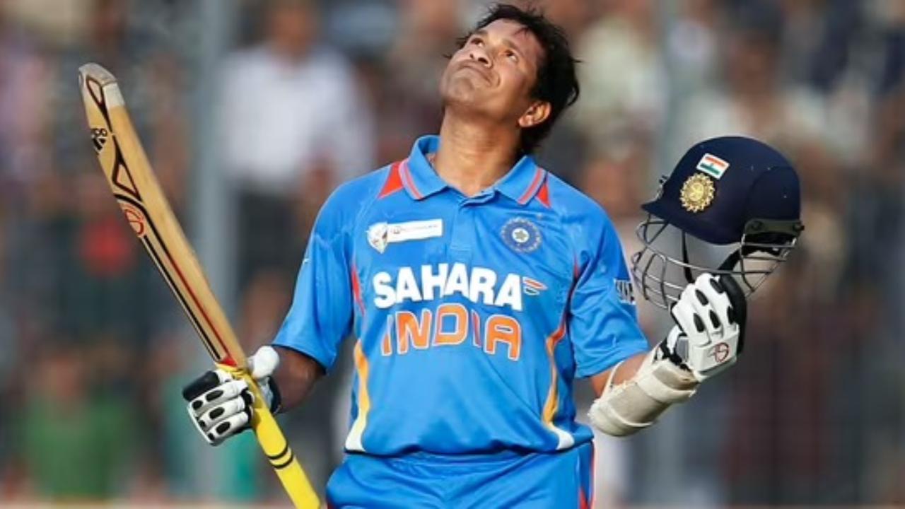 Sachin Tendulkar's 98 runs against Pakistan in World Cup 2003
An ICC World Cup 2003 match between India and Pakistan in which Pakistan won the toss and decided to bat first. They had set a target of 274 runs against India. Sachin Tendulkar opened the inning and played a knock of 98 runs in just 75 balls including 12 fours and 1 six. India successfully chased the target against Pakistan