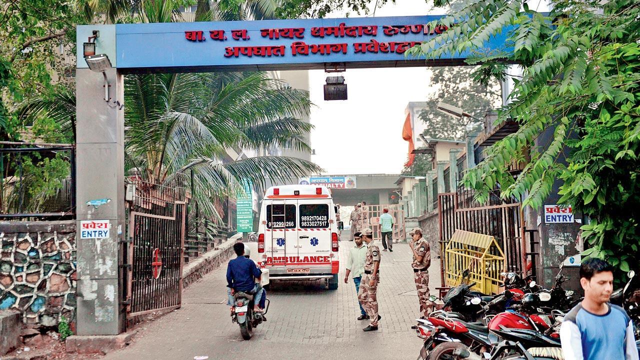 Mumbai: Several months on, BMC yet to send CT scan machine to Nair hospital