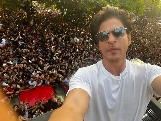 Since their initial encounter, the couple has climbed to great heights together, Every year on King Khan's birthday hundreds and thousands of fans gather outside his house to catch a glimpse of the icon