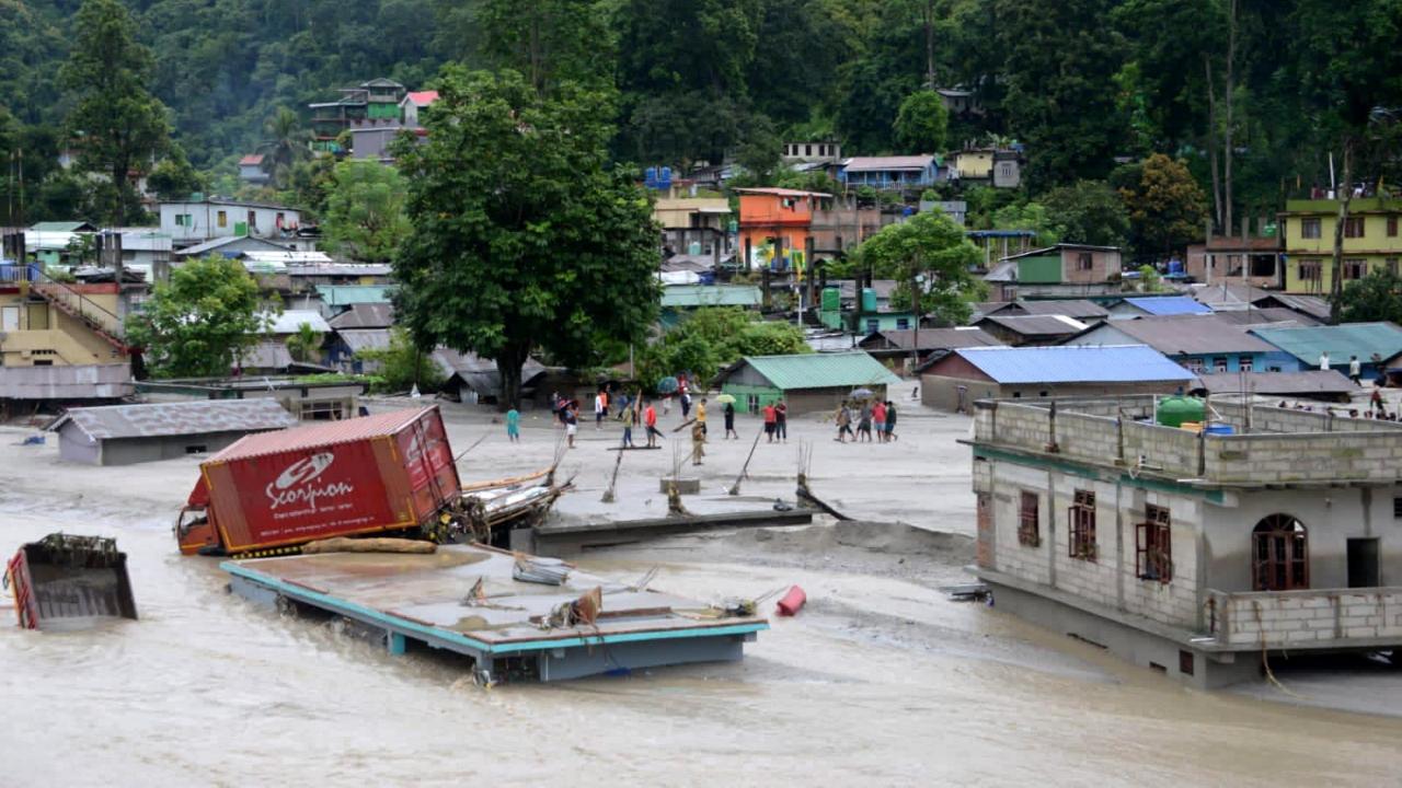 The flash flood in the Teesta river, triggered by the cloudburst in Lhonak Lake in North Sikkim, caused accumulation of huge quantity of water, which turned towards Chungthang dam destroying the power infrastructure before moving downstream in spate, flooding towns and villages