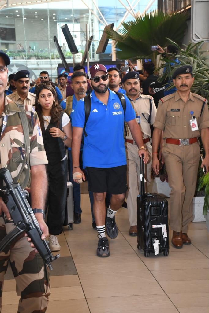 Captain Rohit Sharma and the Indian team returned to Mumbai after playing against England in Lucknow
