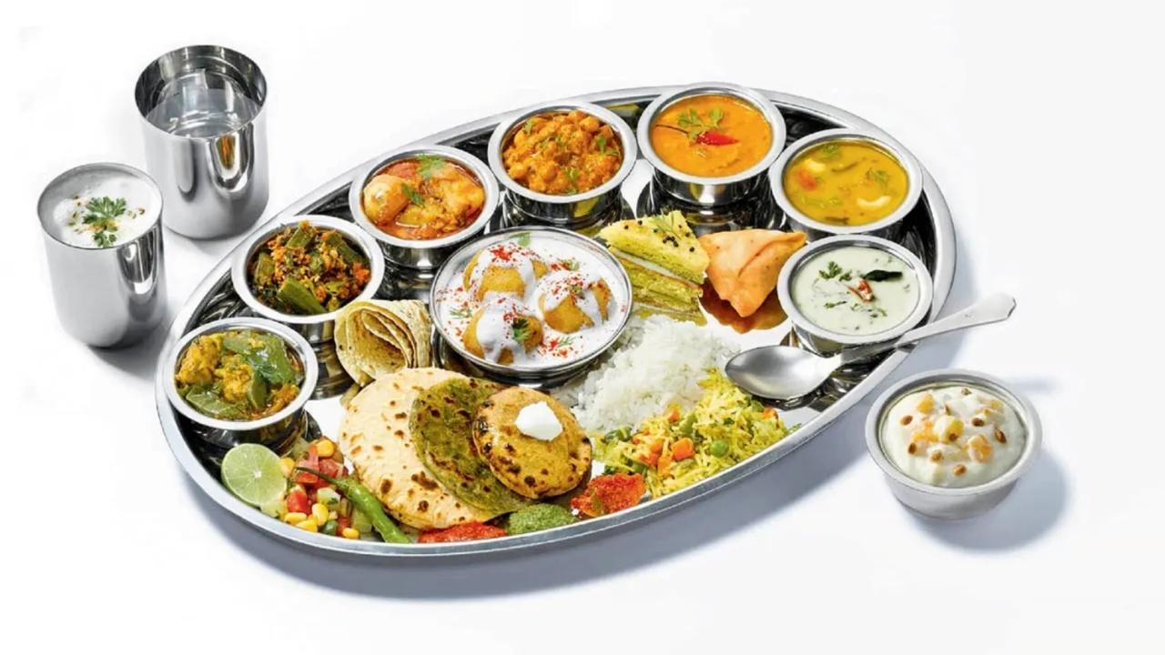 A gastronomic extravaganza, this unlimited Rajasthani thali includes dal baati churma, kadhi, phulkas, theplas, parathas, halwa, jalebi, malpua with rabdi, bhindi sambharela and paneer maharani and more. The menu keeps changing every few days. At Rajdhani, 2, Viviana Mall, Eastern Express Highway, next to Jupiter hospital, Laxmi Nagar, Thane West.Call 61701512 Cost Rs 625