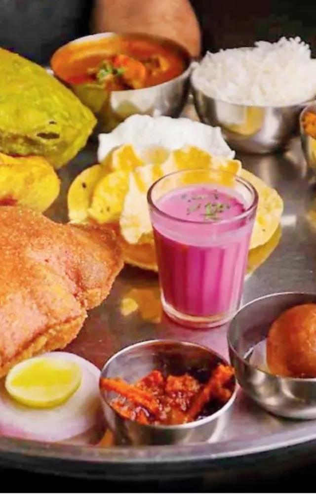 At Kokum, 301, Tania Planet, Bhabola Naka, near Vijay Sales, Vasai | Call 8308152533 | Cost Rs 595
