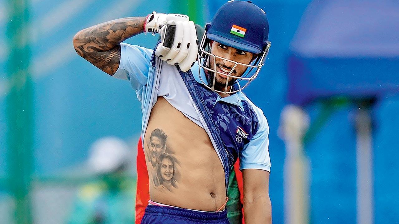 India crush B’desh to storm into final