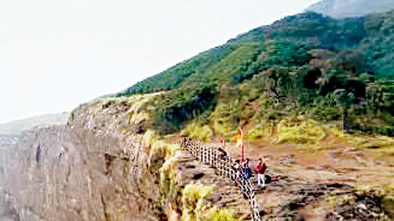 Sign up for these four trips around Mumbai this weekend