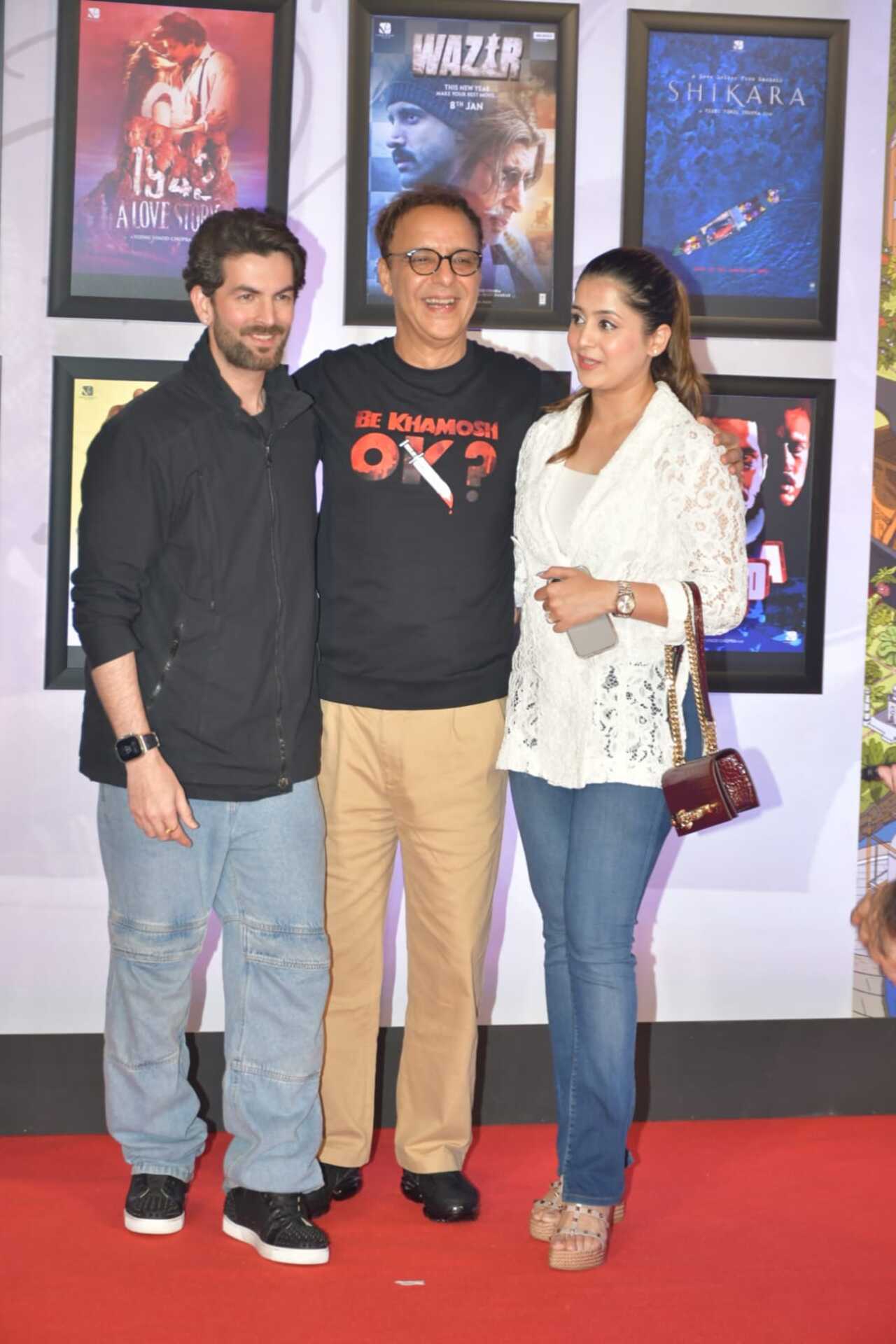 Neil Nitin Mukesh also graced the event with his wife and posed with the filmmaker of the moment