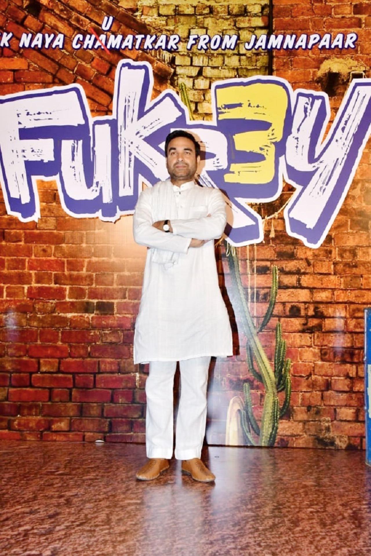 Birthday boy Pankaj Tripathi wore a white kurta pyjama for the occasion