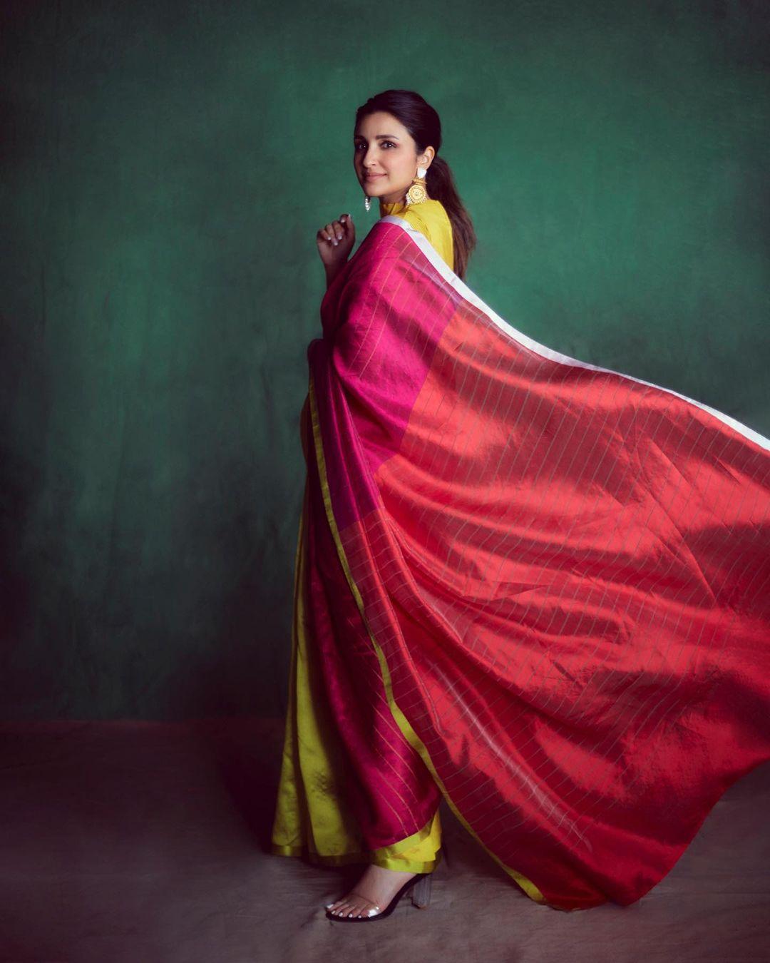 Parineeti Chopra's pink and yellow saree is all you need if you are searching for a simple yet stylish wedding look