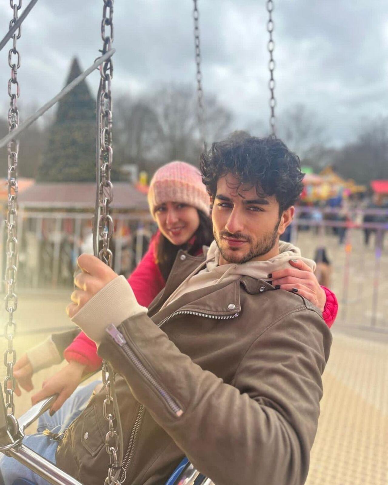 In this picture, the brother-sister duo looked super cute in their winter fits as they went out for a vacation together