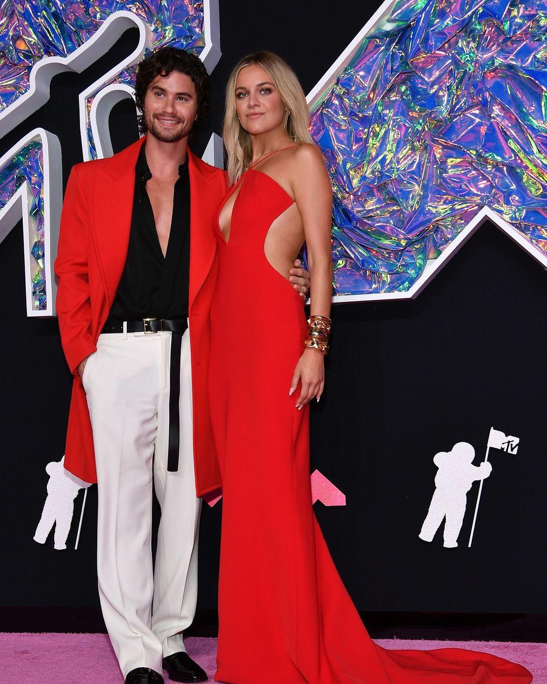 The IT couple of the night, Chase Stokes and Kelsea went all out for the night. The whole internet collectively went 'AWW'