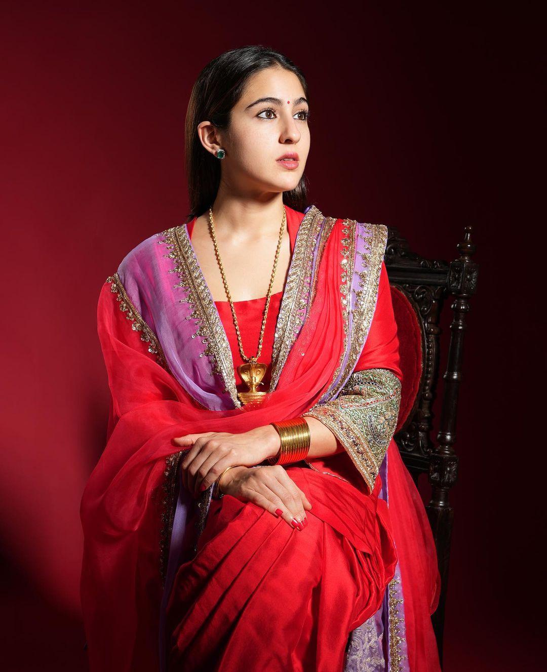 Sara ali khan suits online sale
