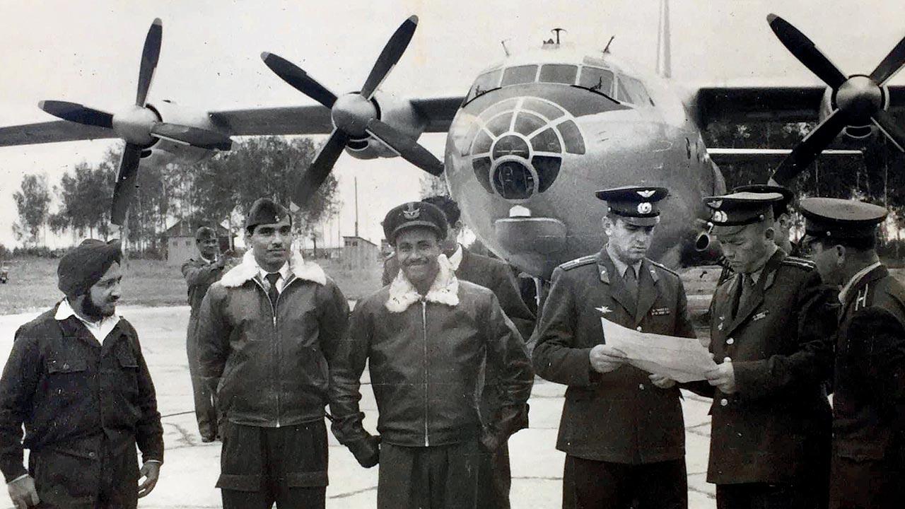 Squadron Leader (Later Wg. Cdr.) Dinendra Mohan Chakraverty (third from left) in the Soviet Union in 1961, where he along with other Indian pilots were trained to fly the Antonov An-12, a heavy transport aircraft