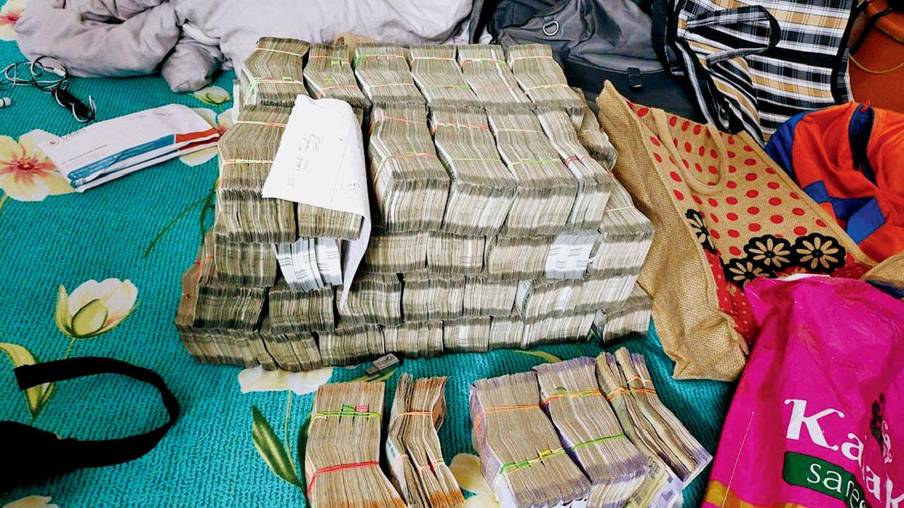 Rs 18 lakh cash seized from Govind Kedia, an associate of the app’s owners