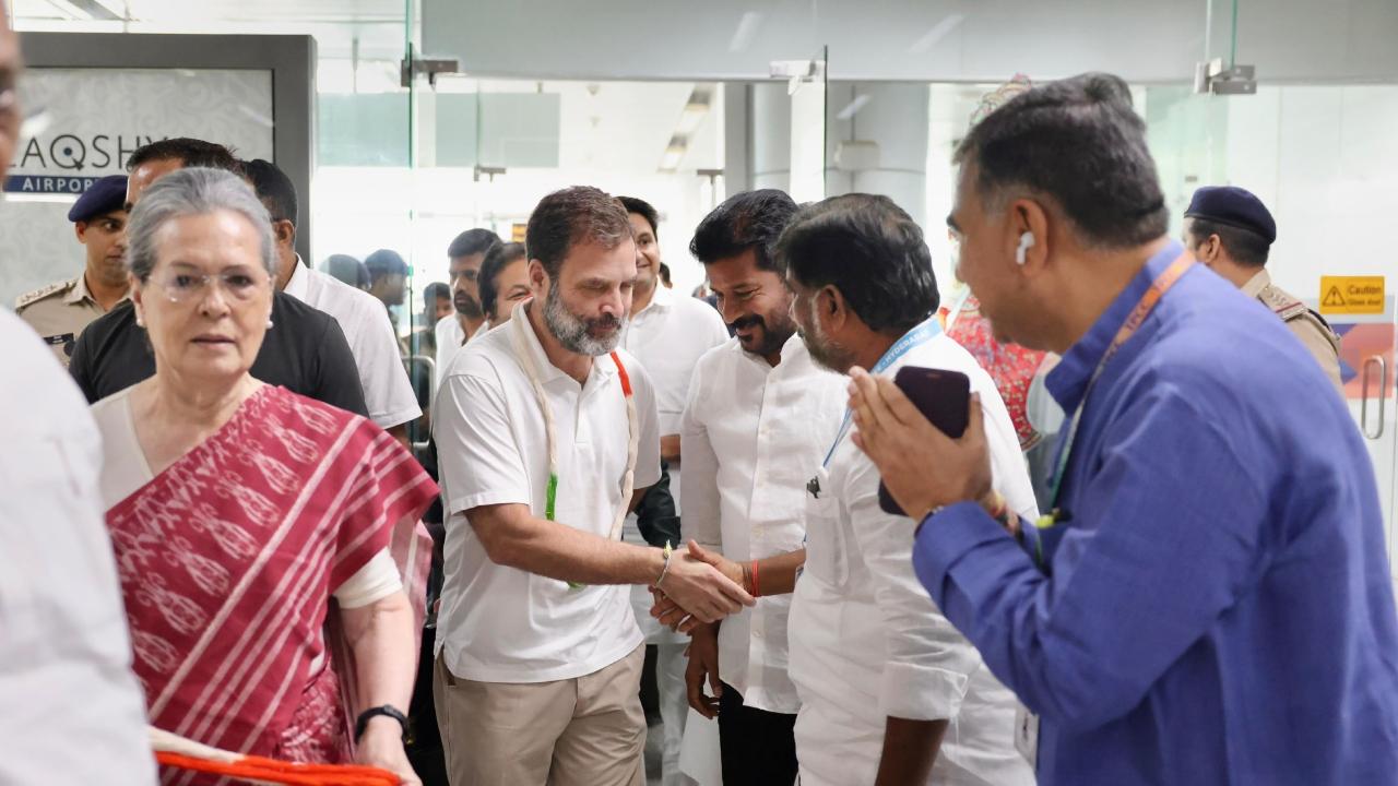The CWC has 39 regular members, 32 permanent invitees and 13 special invitees. These include 15 women and several new faces such as Shashi Tharoor, Sachin Pilot and Gaurav Gogoi who are among the regular members